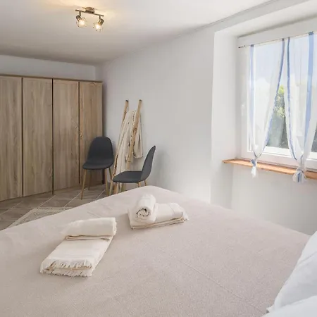 度假居 2 Bedroom Awesome In