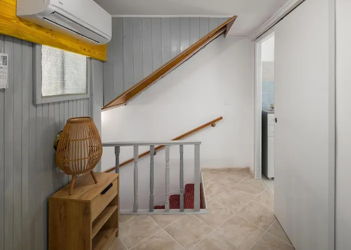 2 Bedroom Awesome In Feriehus